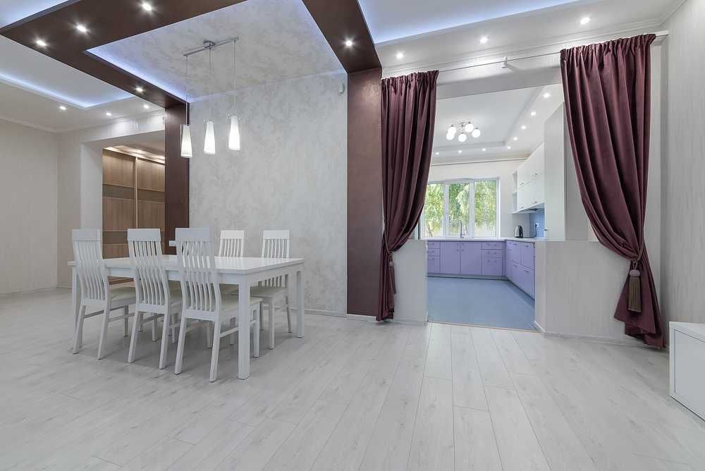 Чубинське- Митне Містечко Будинок 220кв.м+10 соток