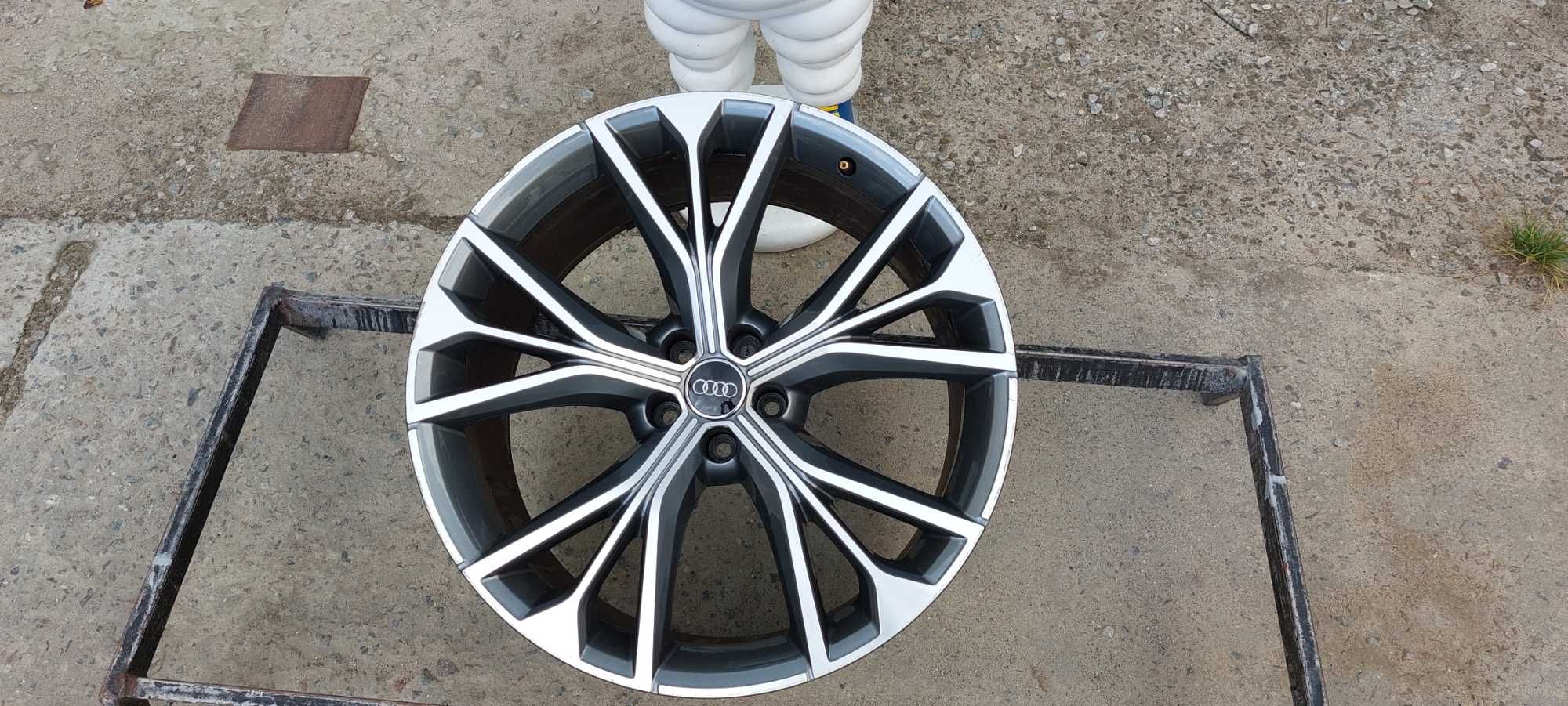 Диск одиночка Audi R21 5x112 10J ET20 ЦО66.6мм Q8 SQ8 4M8 601 025 S