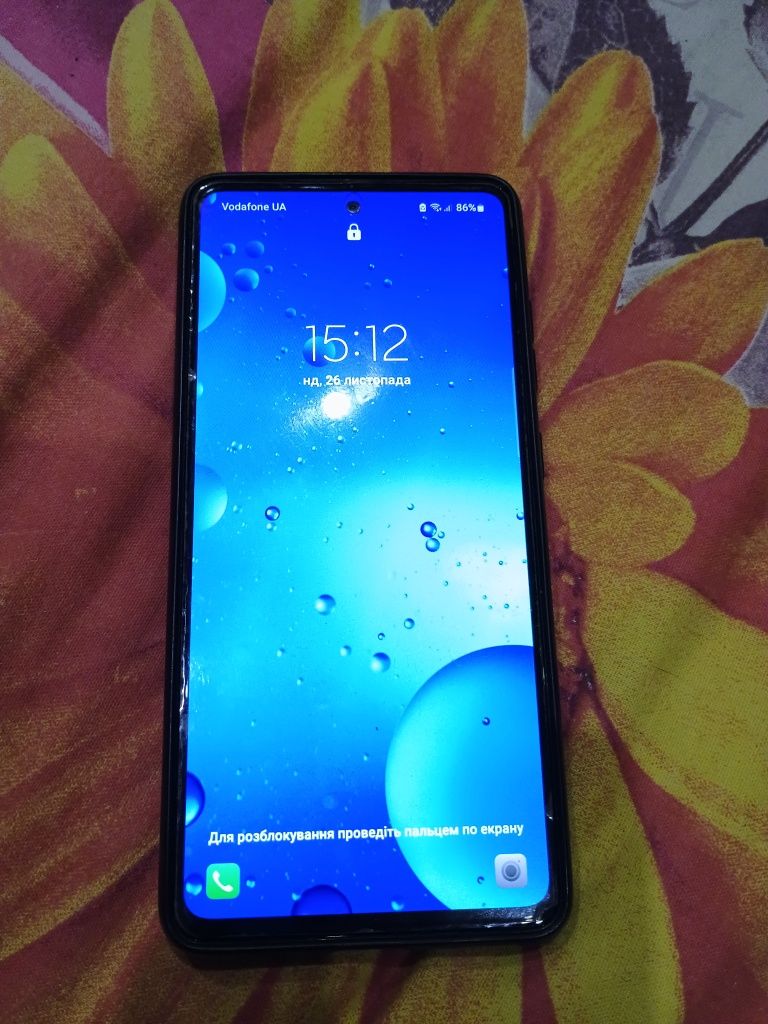 Продам Samsung A52 8/256