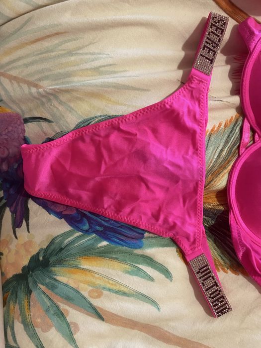 Вікторія Сікрет Viktoria’s Secret набір бюсгальтер