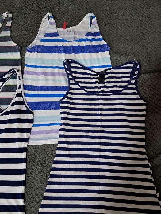 Koszulki topy 4 sztuki rozmiar S/M