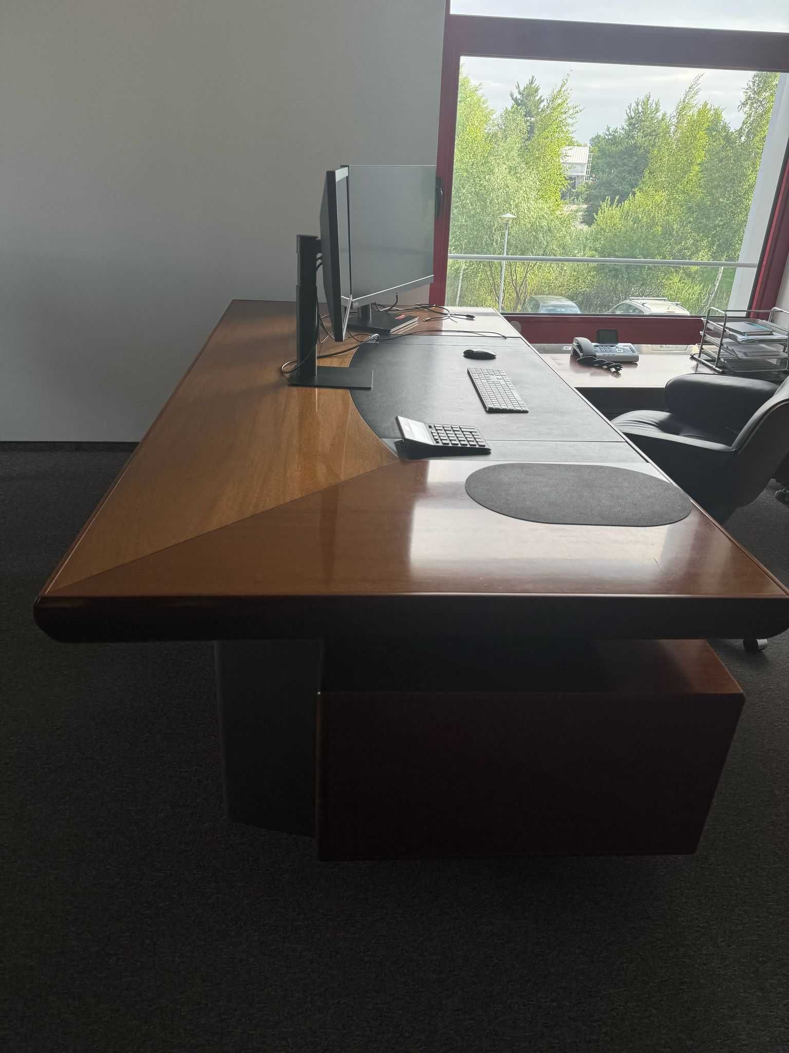 Burko Gabinetowe BSC z szafką odbiór osobisty