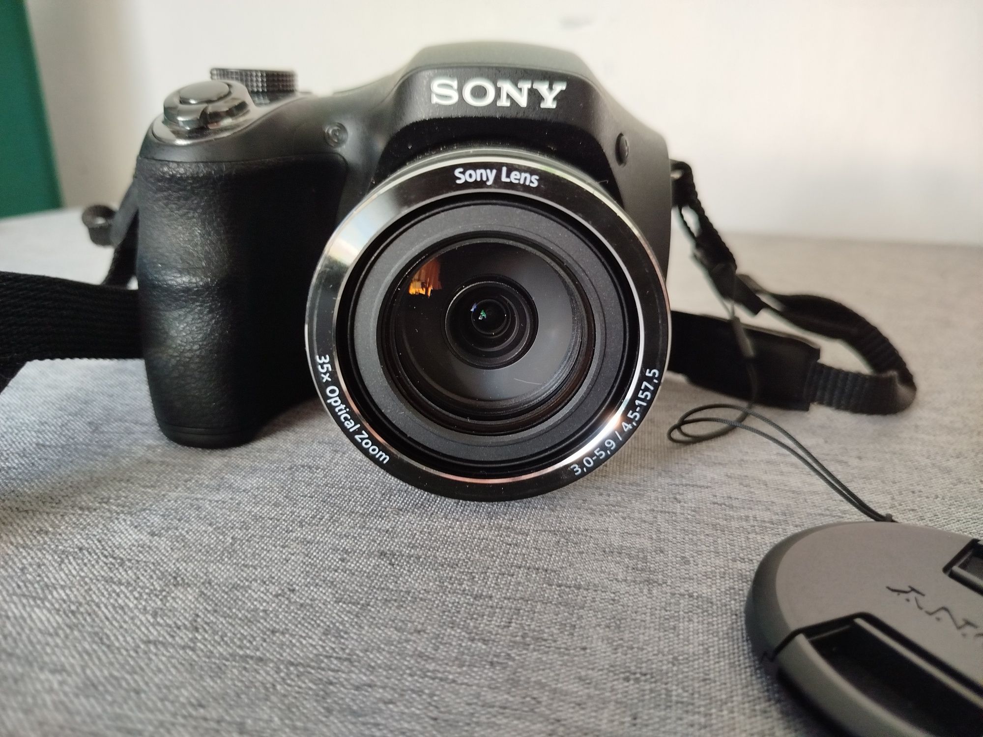 Aparat Sony DSC H300