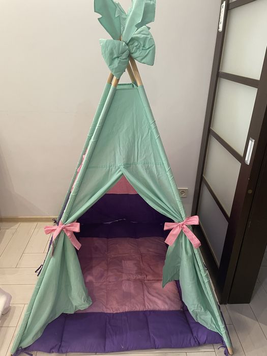 Вігвам дитячий, кольорові зайки