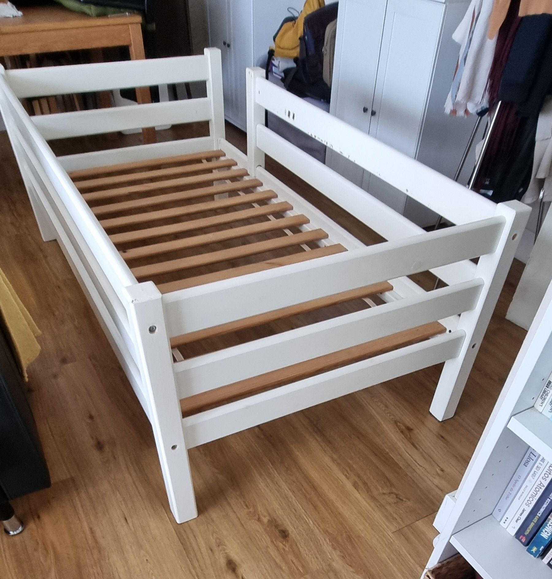 Cama individual (2m x 1m)