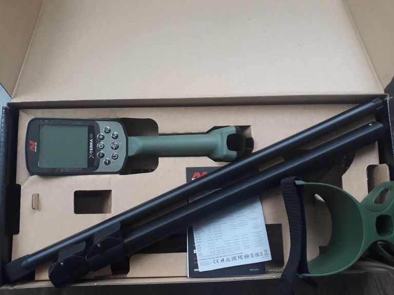 Металлошукач Minelab x-terra pro