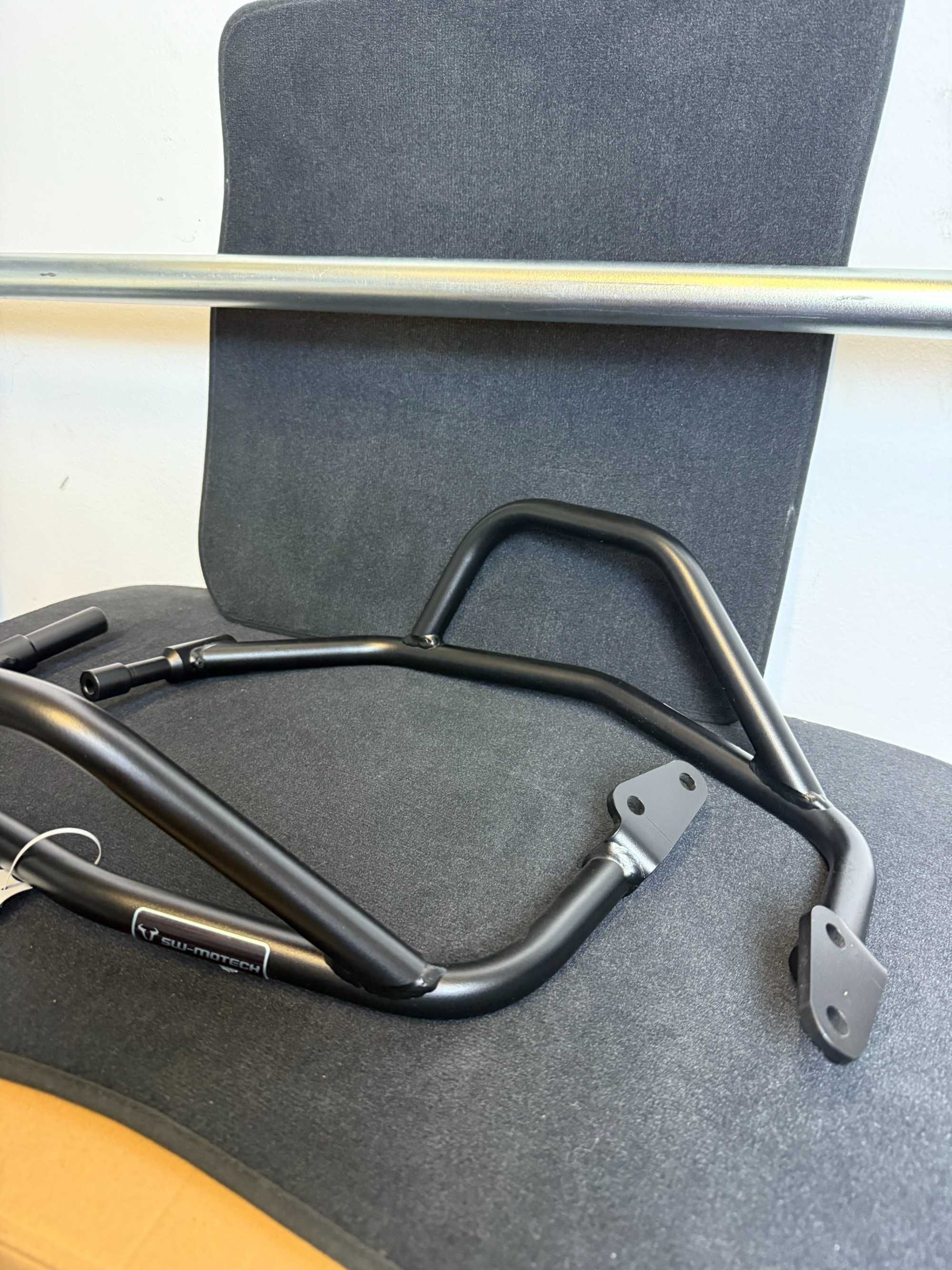 Crashbar, Gmole do BMW F1200 GS, nowe, czarne, SW-MOTECH
