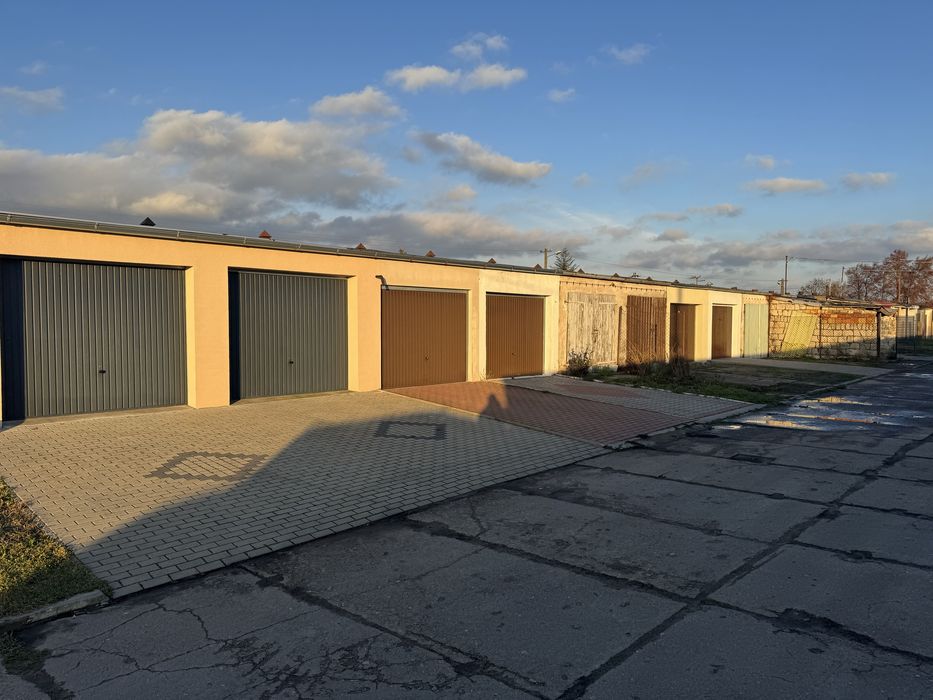 Wynajme garaż murowany - magazyn fakture vat wystawiam