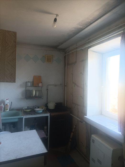 Продам квартиру район Димитрівського переїзду