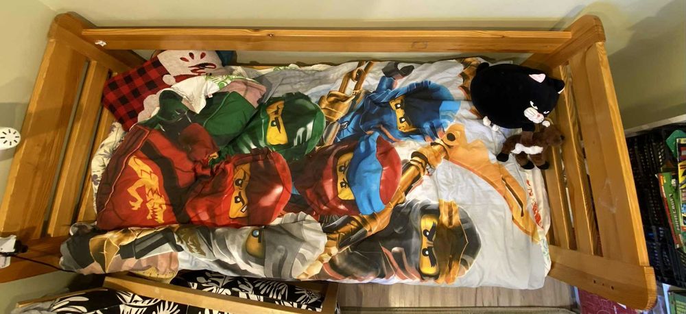łóżko drewniane 185 cm x 90 cm