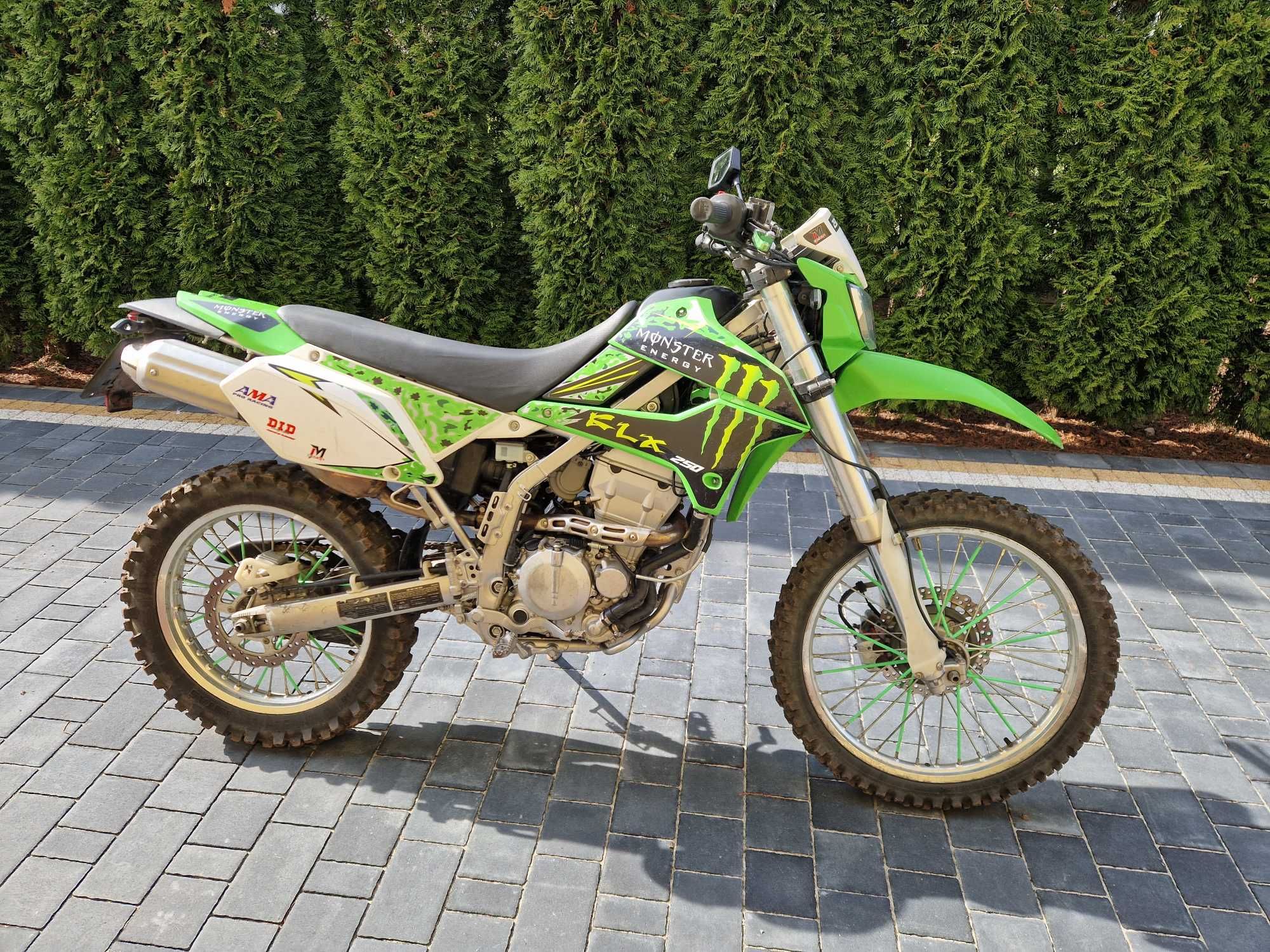 Kawasaki KLX 250