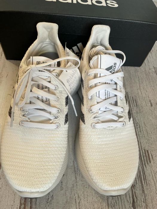 Buty Adidas sensebounce