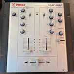 Vendo Mesa de mistura Vestax VMC-002