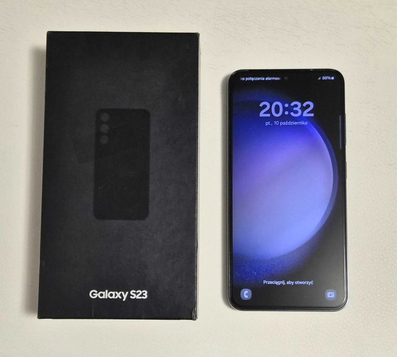 Samsung S23 8/128