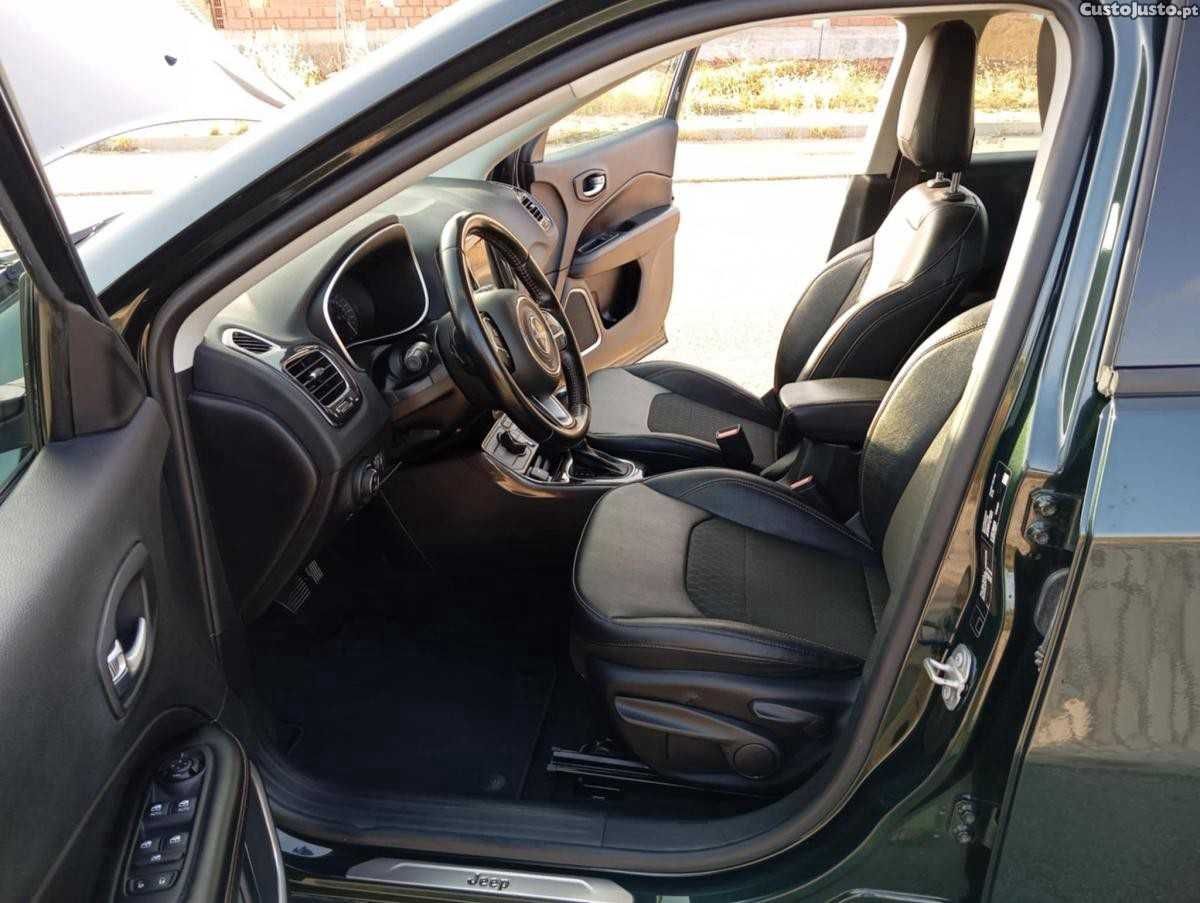 Jeep Compass 1.3 TG Plug-In Hybrid 4Xe de 12/2020 com 78319KM.