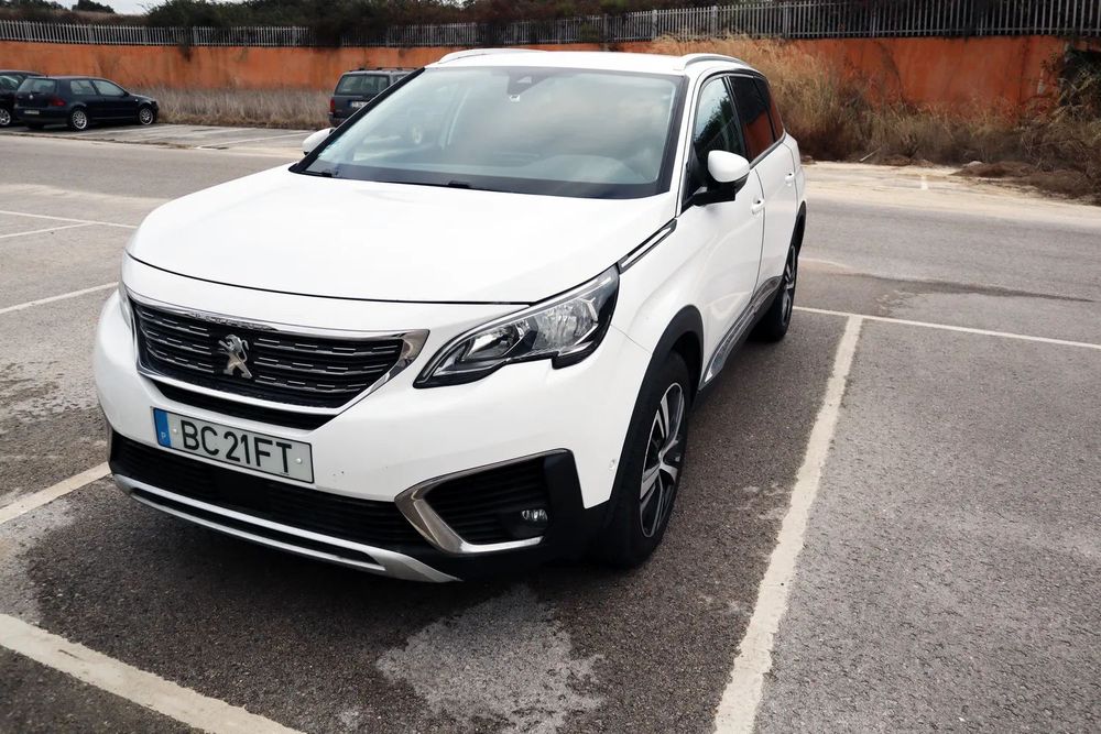 Peugeot 5008 BlueHDI 130 EAT8 Allure