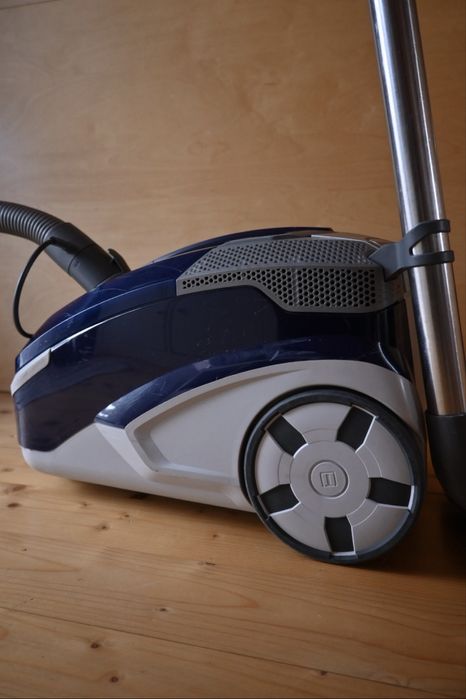 Пилосос Thomas Twin XT з водним фільтром