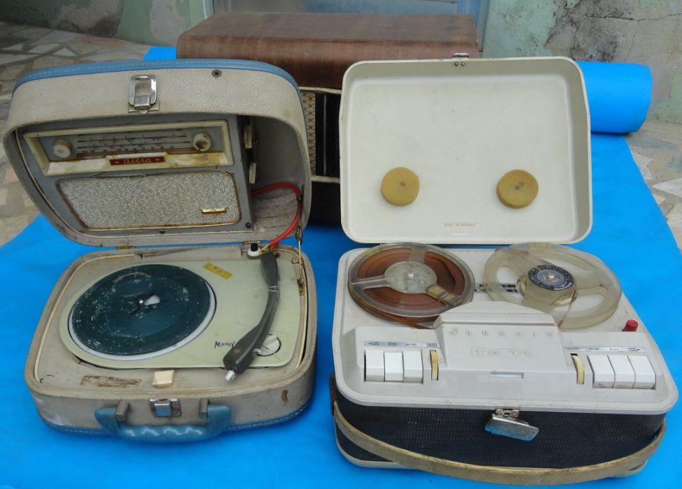 3 Rádios antigos