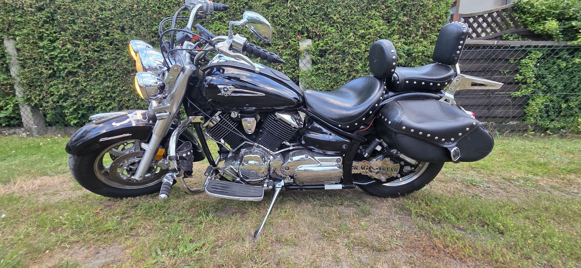 Yamaha XVS 1100 V star