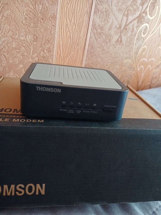 Кабельний модем Thomson TCM 420