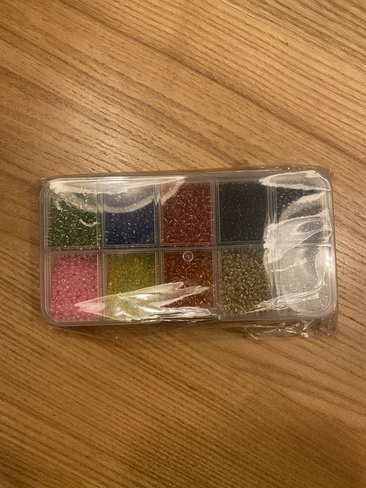 Набір бісеру для виготовлення прикрас