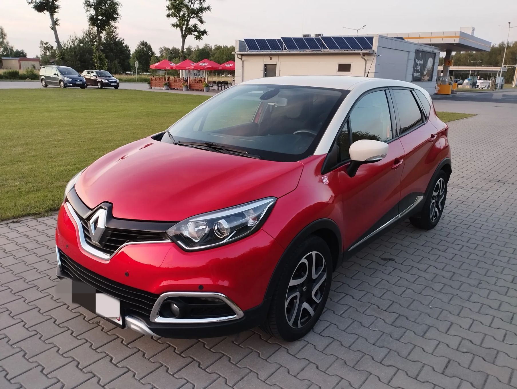 Renault Captur Renault Captur/Benzyna/Helly Hansen