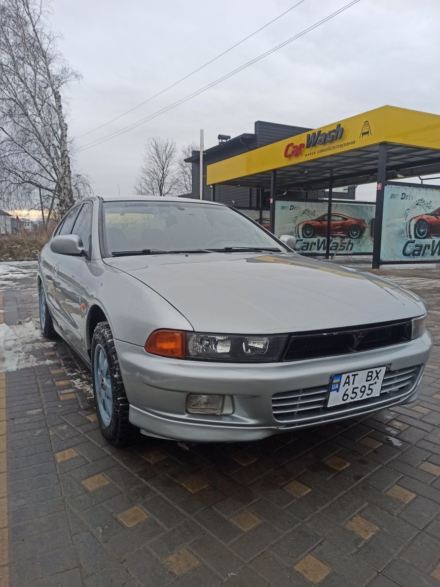 Mitsubishi galant 8