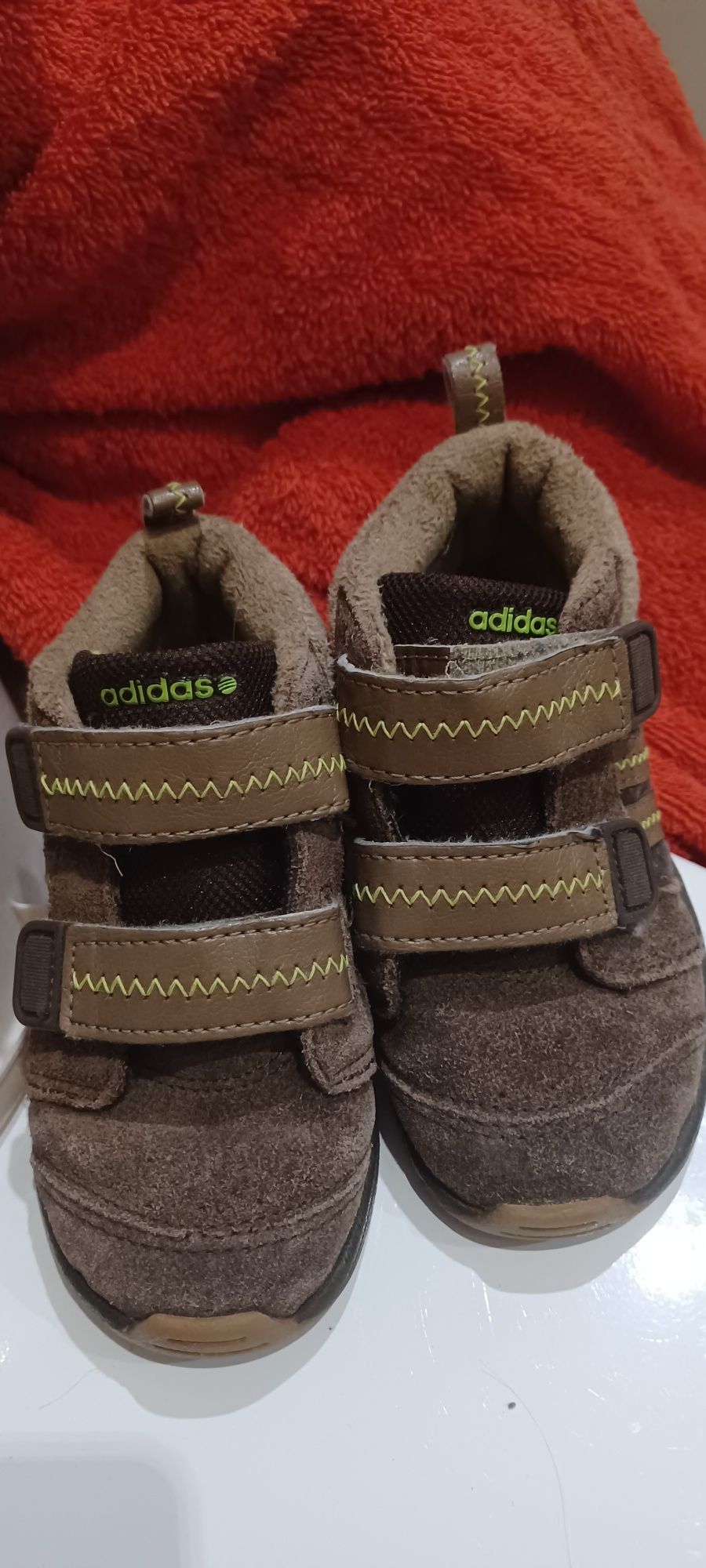 Buty adidas na rzepy 24