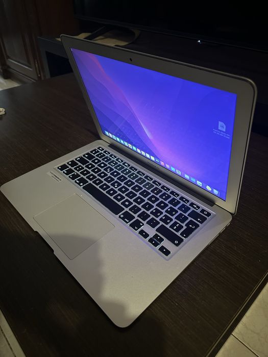 Macbook air i5 em perfeito estado