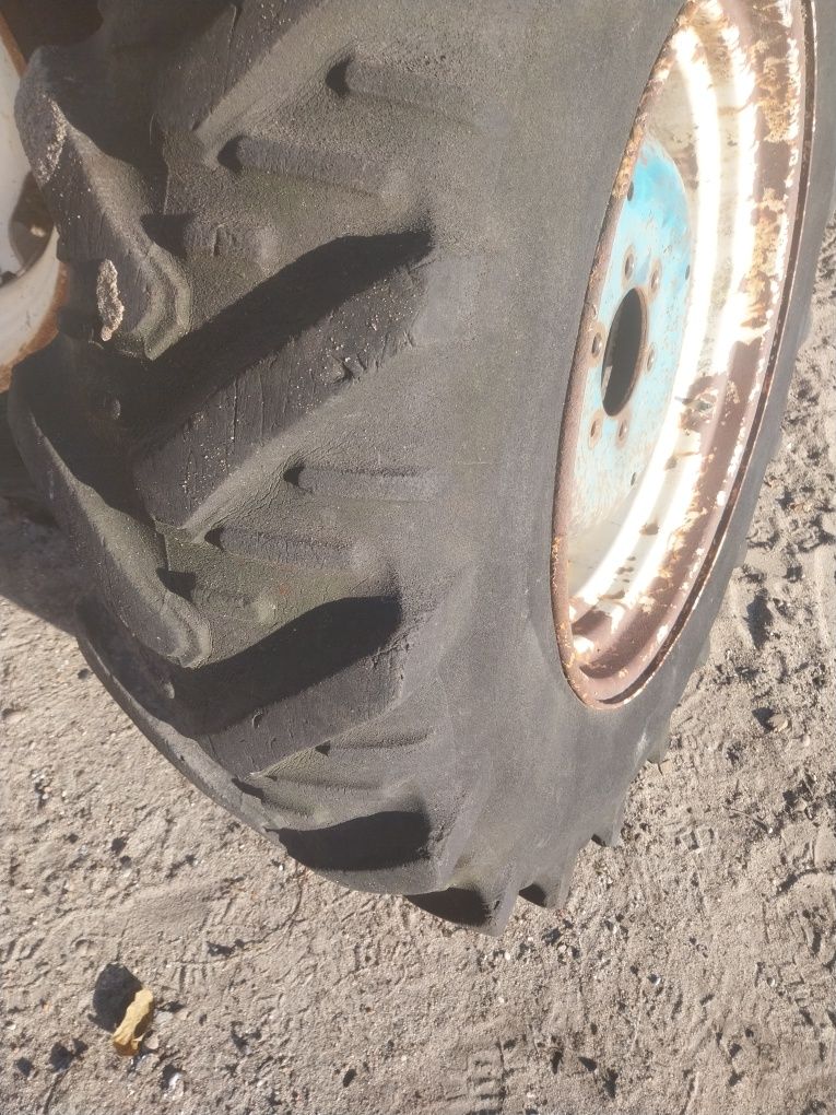 Landini Koła,  Felgi R 30 16.9,