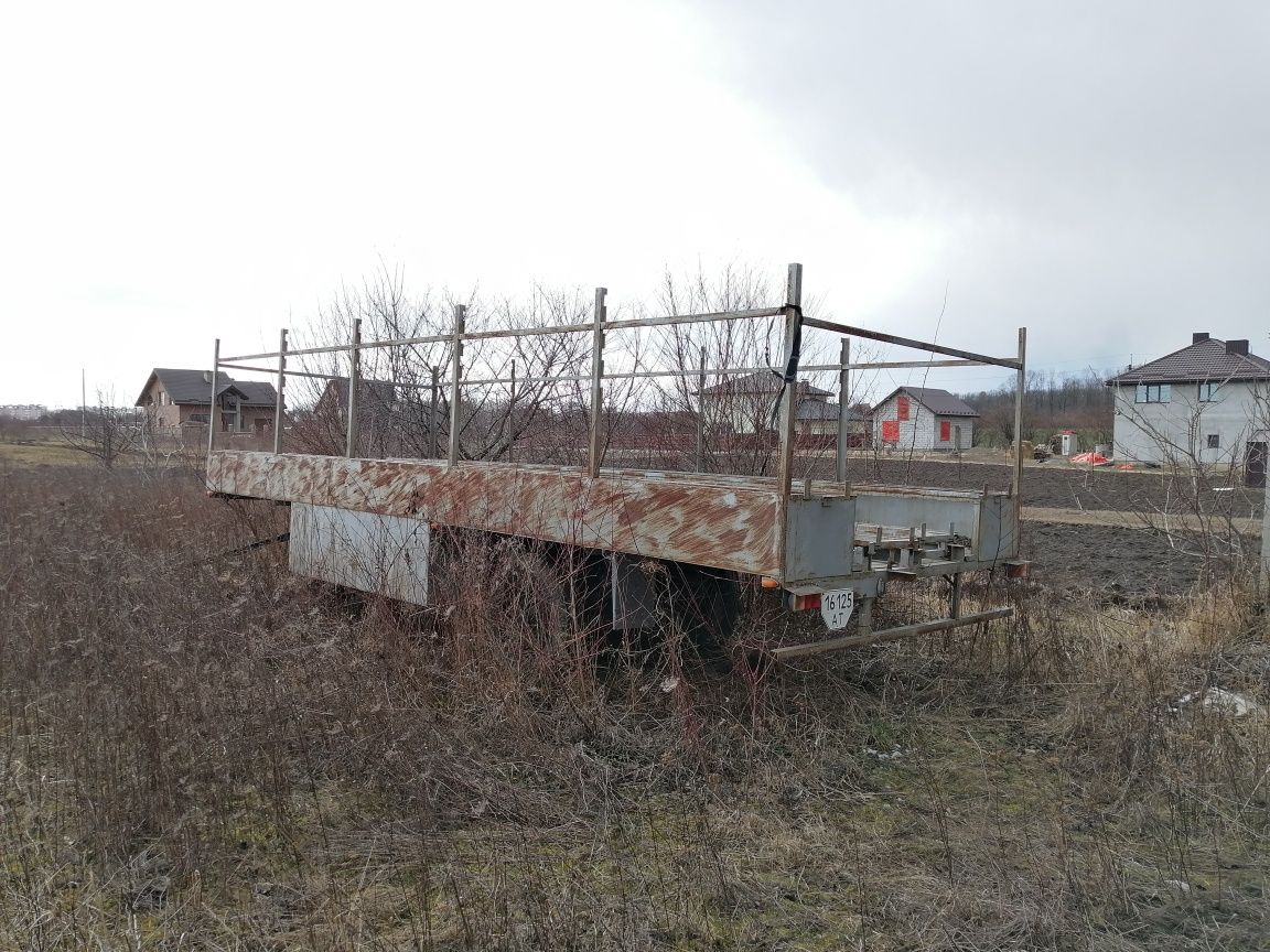 Прицеп , причіп для бджіл, платформа для бджіл