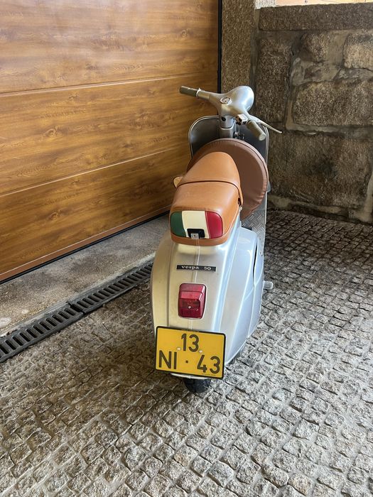 Vespa 50 s ano 1977 nacional