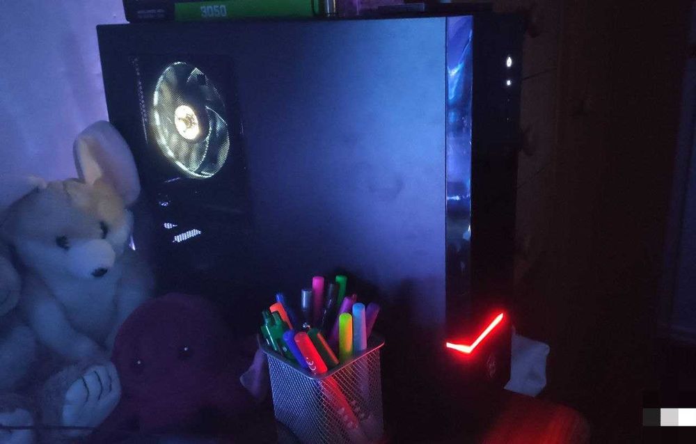 Komputer Gamingowy - i5-8400, 16GB RAM, RTX 3050