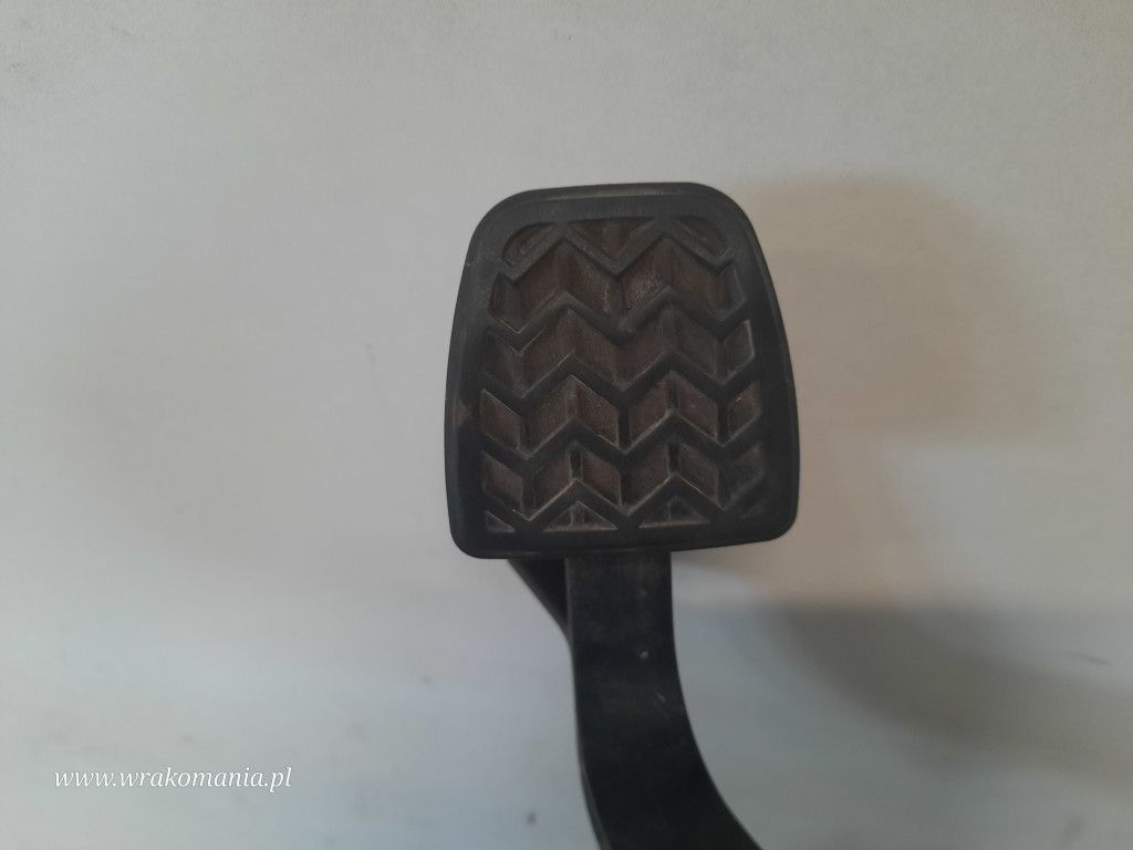 TOYOTA YARIS 2 II 05-09  PEDAŁ SPRZĘGŁA