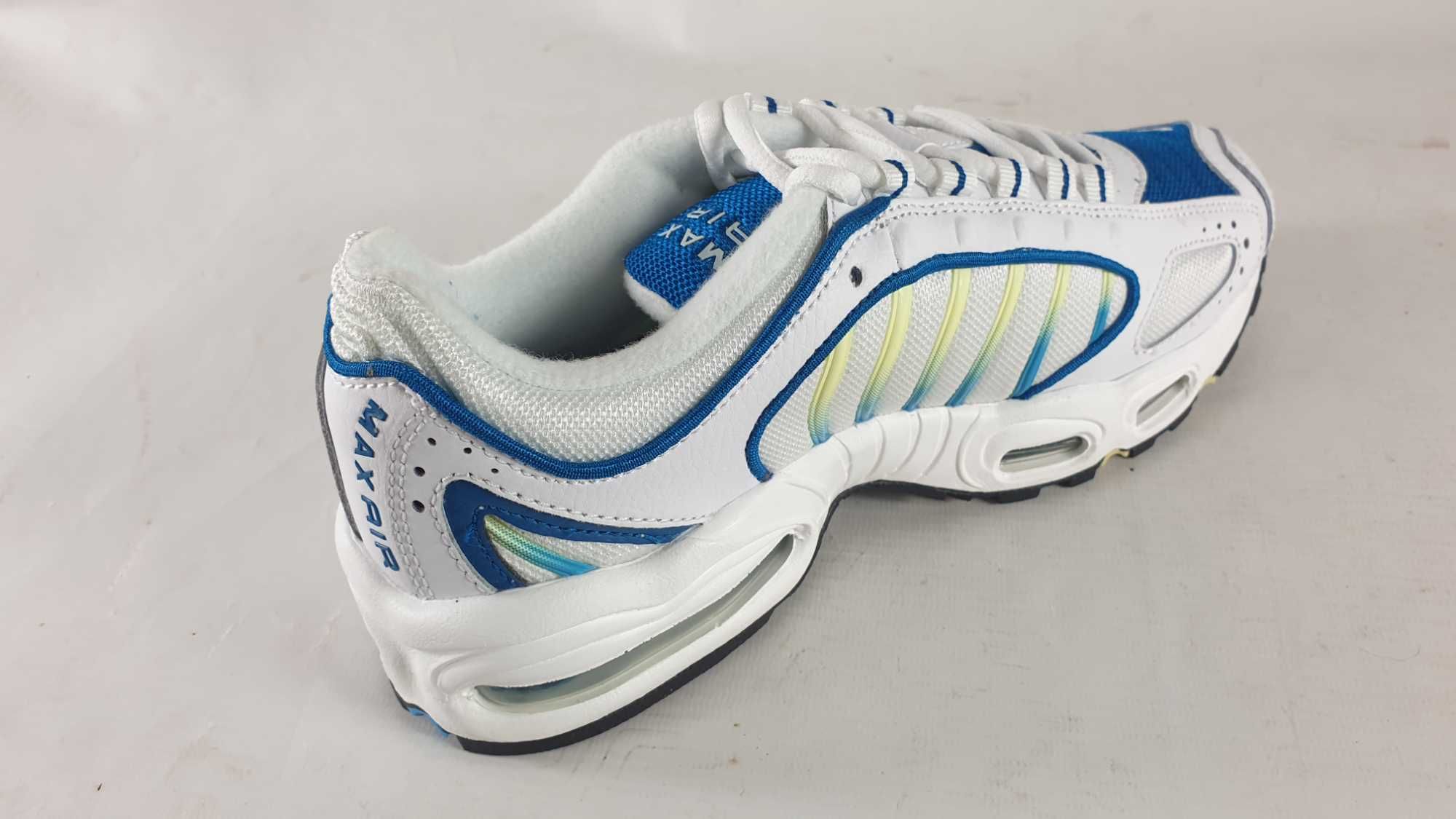 Buty sportowe Nike AIR MAX TAILWIND IV GS r. 38,5