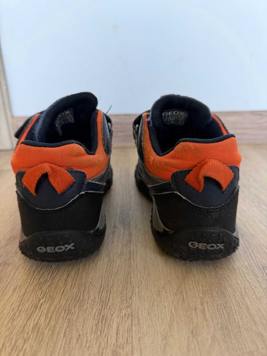Buty unisex Geox r. 30