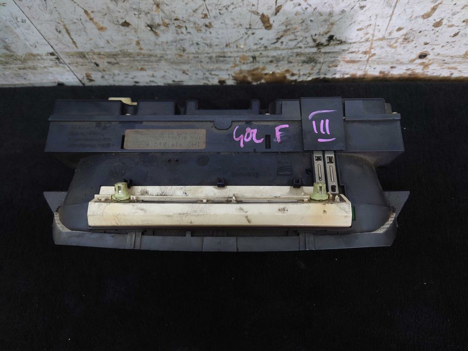 Volkswagen Golf III 1.9 TD Licznik Zegary Prędkościomierz