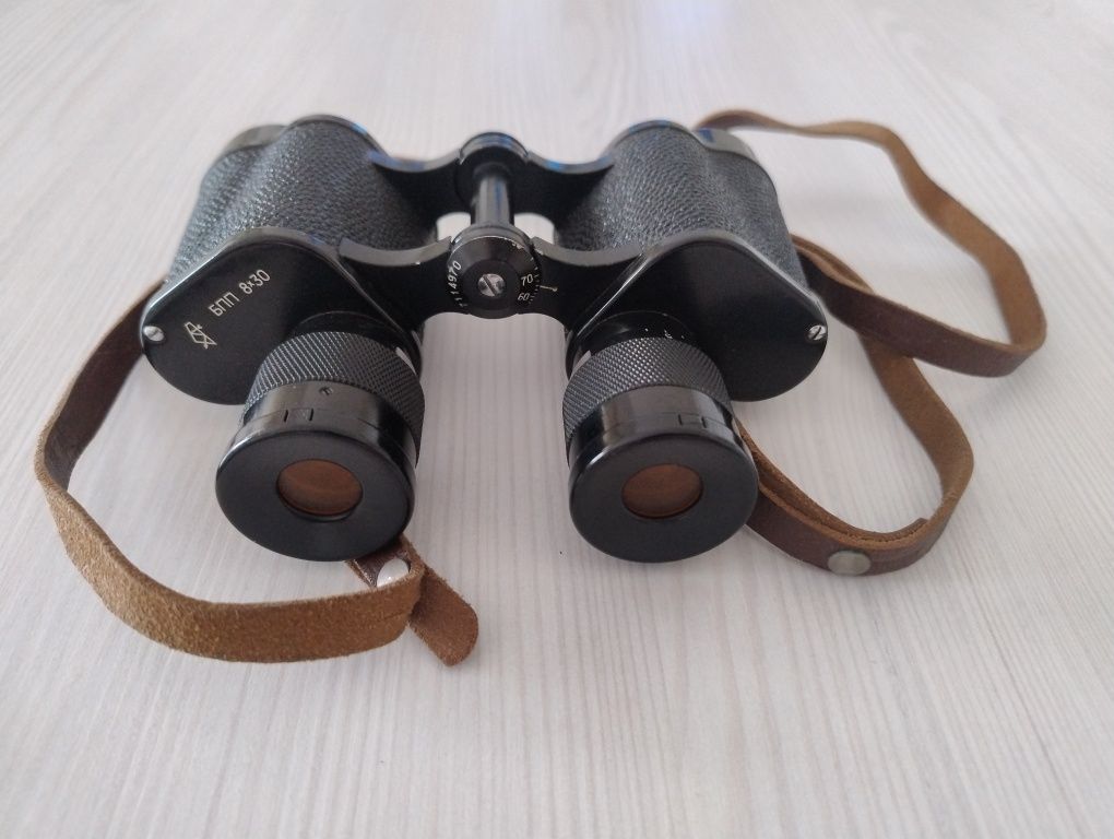 Lornetka radziecka 8x30