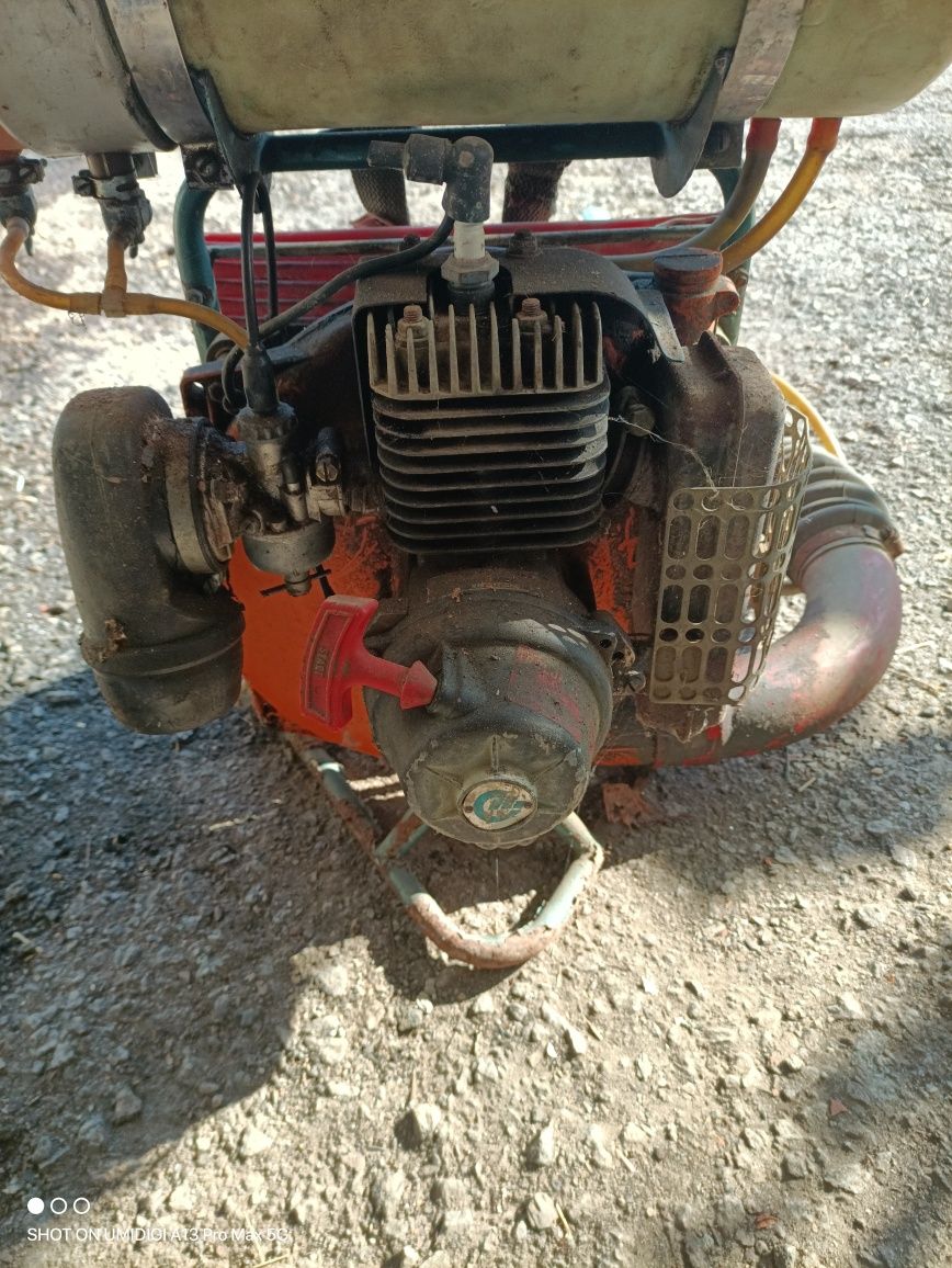Atomizador com motor casal