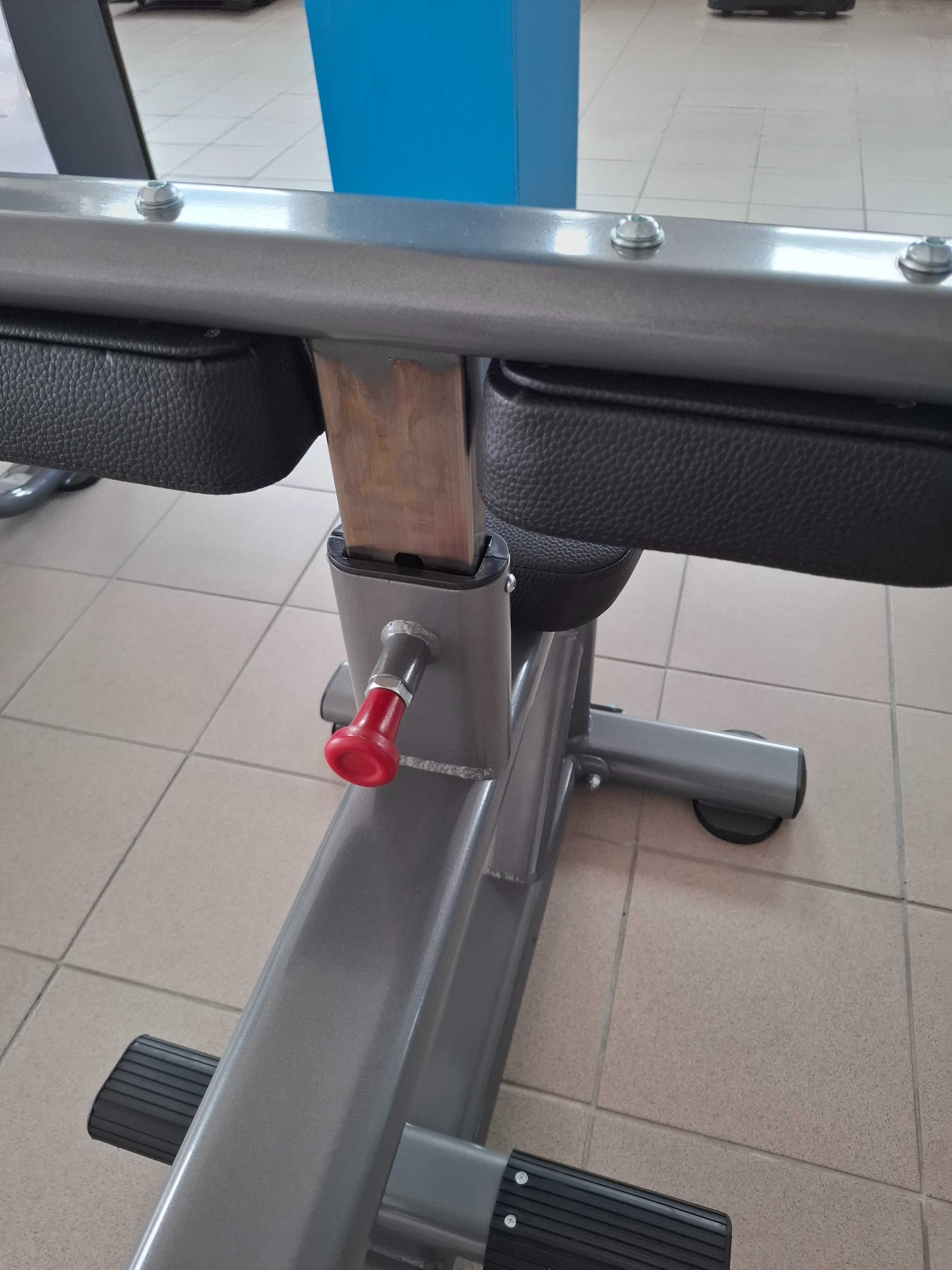 Ławka do ćwiczeń mięśni łydek