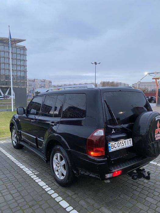 Мітсубісі Паджеро