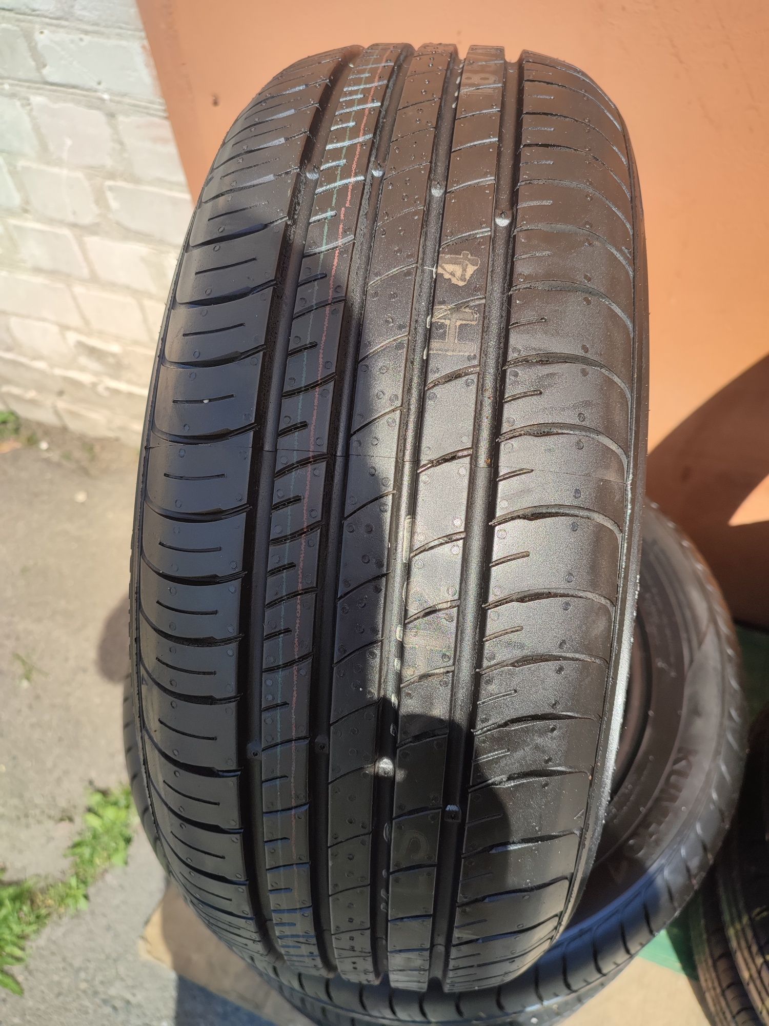 Комплекти Нових літніх автошин KUMHO.R15,185/55.