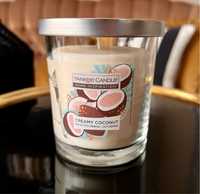 Yankee Candle świeca w szkle Creamy Coconut