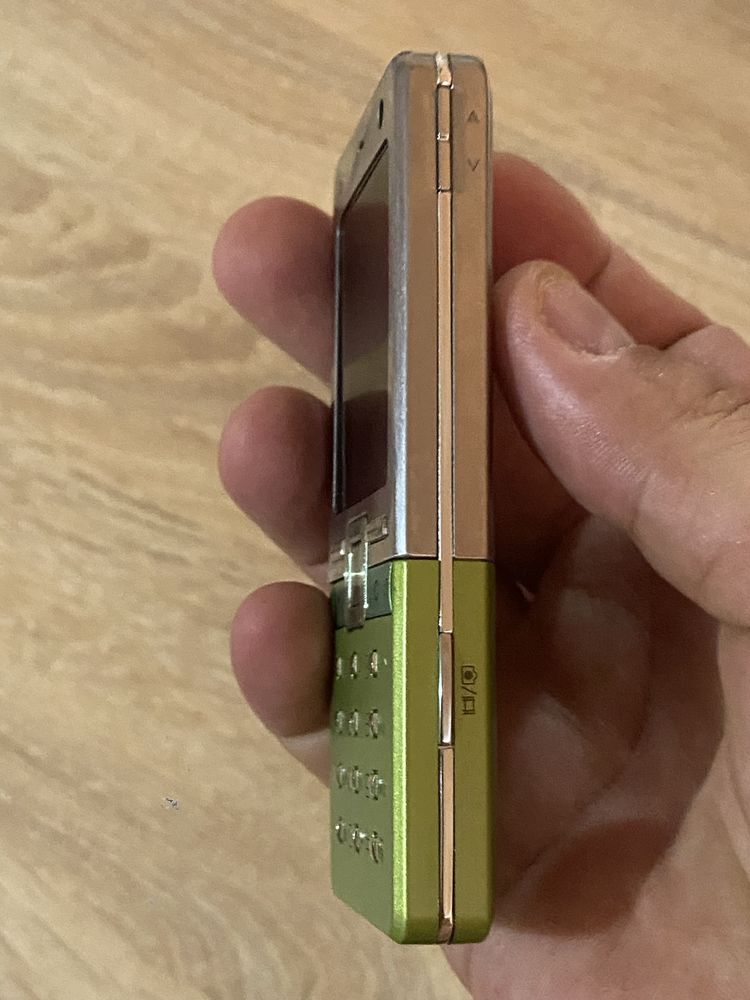 Мобильный телефон Sony Ericsson T650i