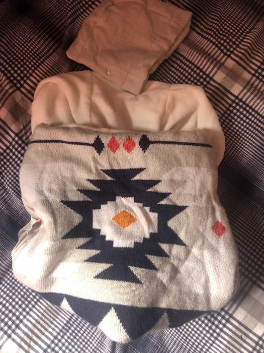 capa para cadeira-auto - "ovo"