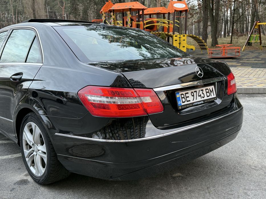 Mercedes-Benz w212  e200 cdi