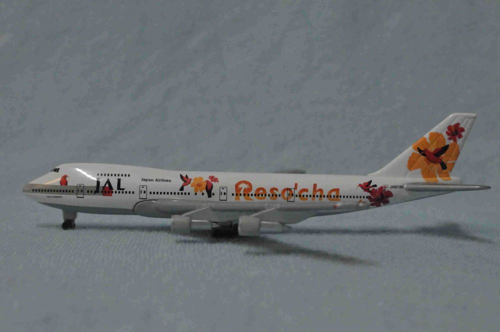 Metal - Boeing 747-200 - Japan Airlines