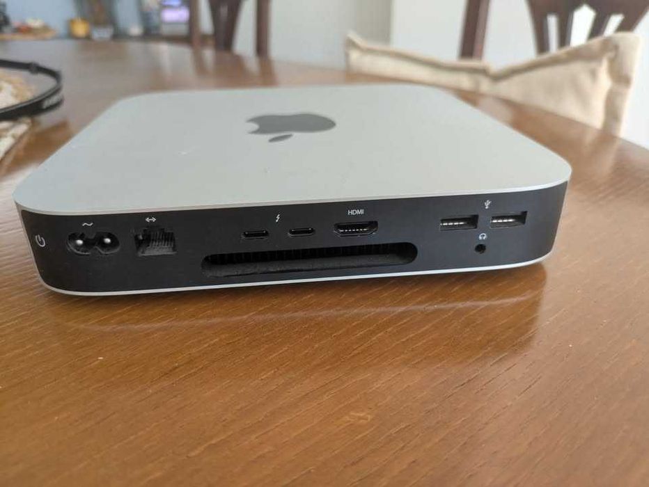 Apple Mac Mini M1 - Computador desktop - 8GB RAM 256GB SSD