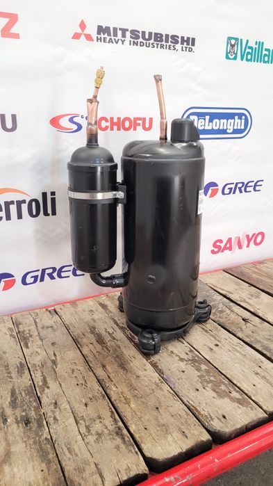 Компрессор від 24-го кондиціонера.