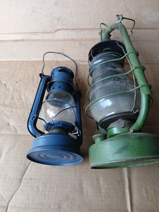 Лампа керосинова